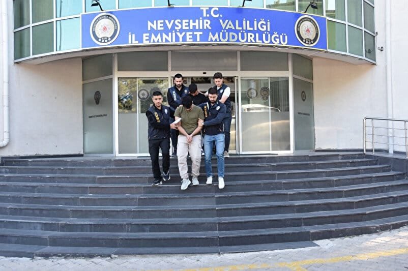 Dolandırıcılık Çetesi Whatsapp Mesajlarıyla 260 Bin Lira Çaldı