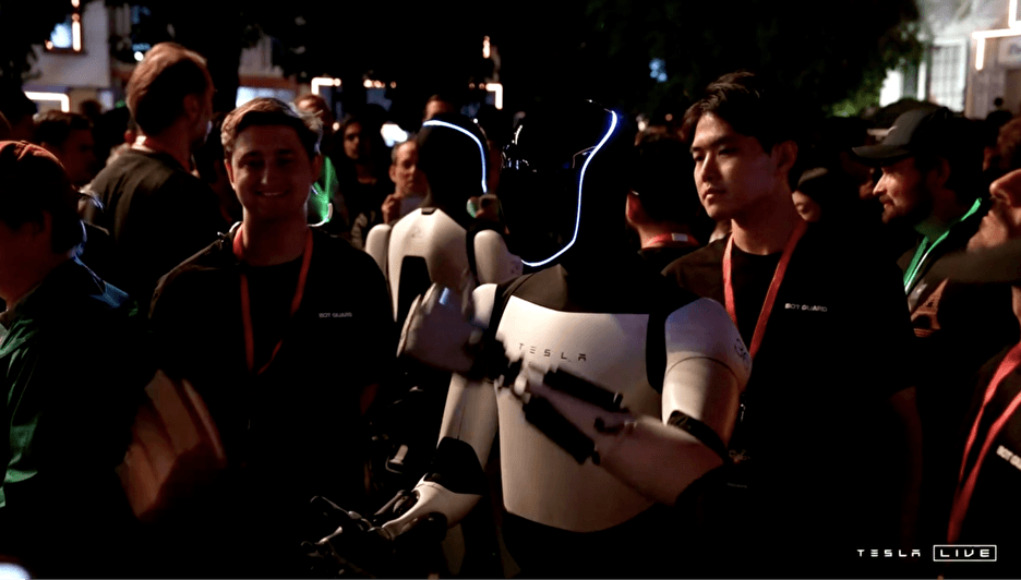 Elon Musk, Tesla'nın Yeni Ürünlerini Tanıttı: Robotaksi, Robovan ve Optimus Robotu