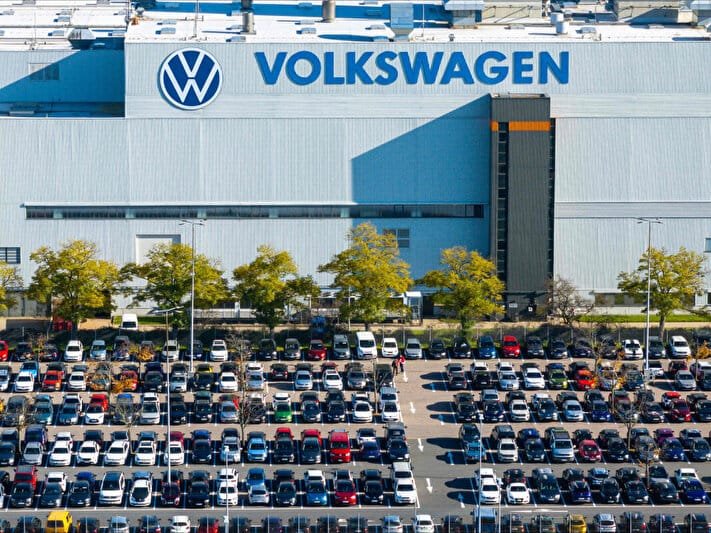 Volkswagen Almanya'da Fabrika Kapatma ve İşten Çıkarma Planlarını Açıkladı